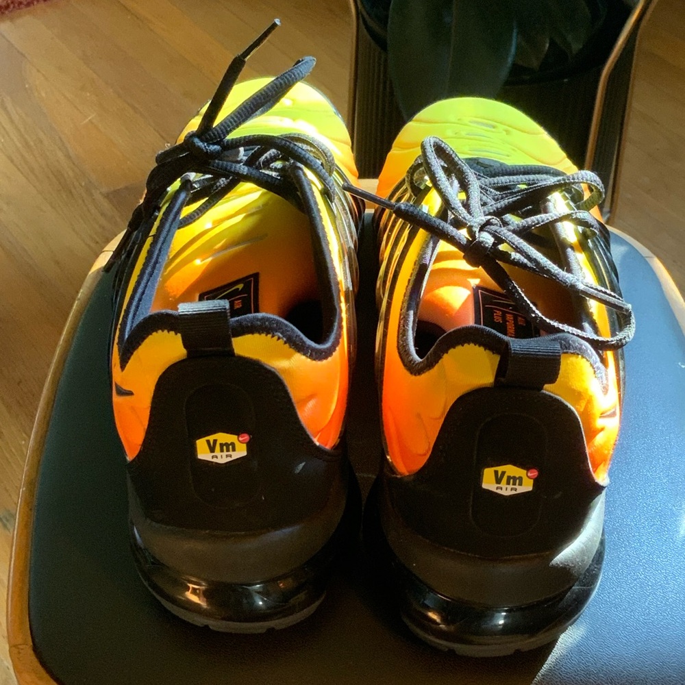 Nike Air Max Plus TN Yellow Orange Black Sneakers